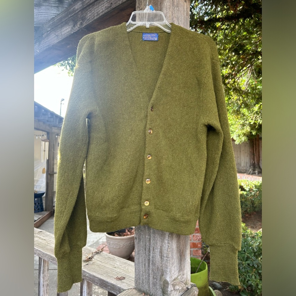 Pendleton Virgin wool cardigan. Size M
